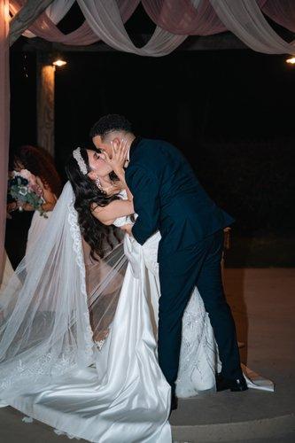 mobile - carousel-hero-element image-2